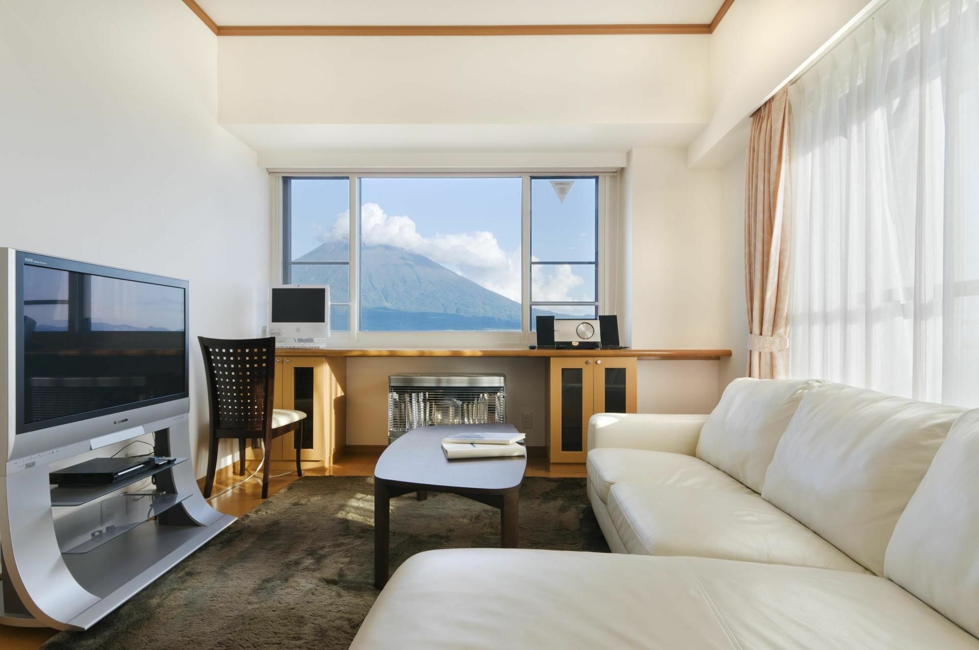 Mountainside Palace Kutchan Εξωτερικό φωτογραφία